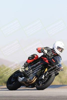 media/Dec-01-2025-Moto Forza (Mon) [[2daa91e15f]]/2-Intermediate Group/Session 2 Turn 9 Entry/